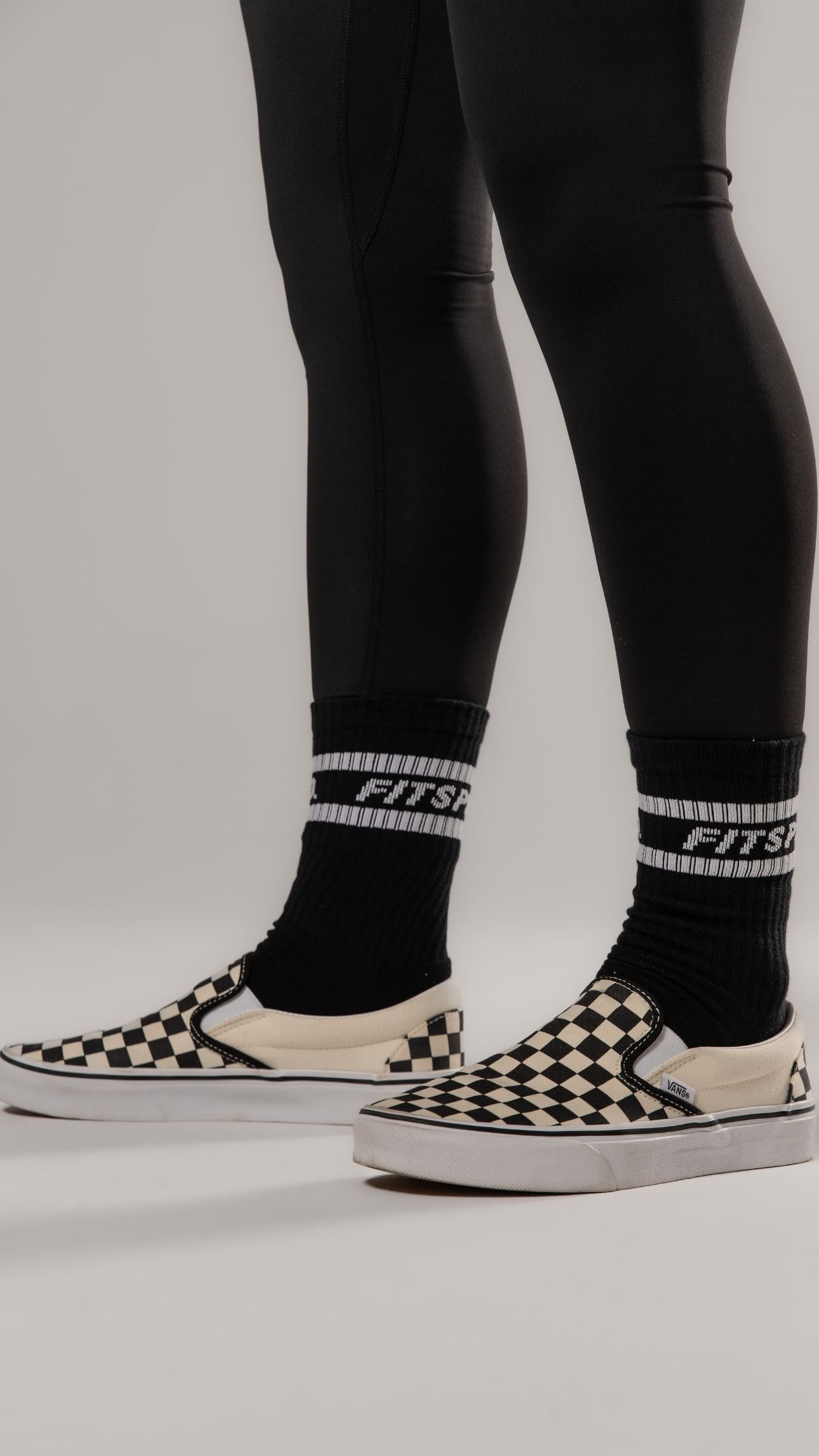 Womens - Striped Long Crew Socks Main image
