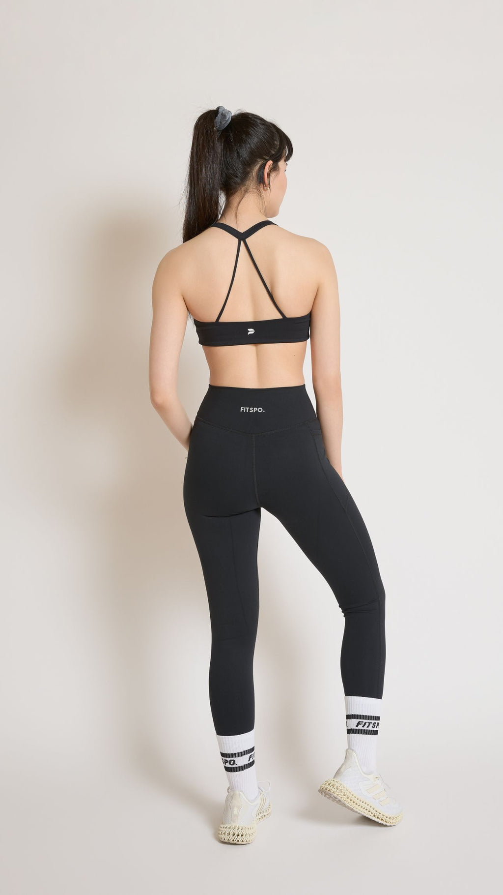 Performance tights